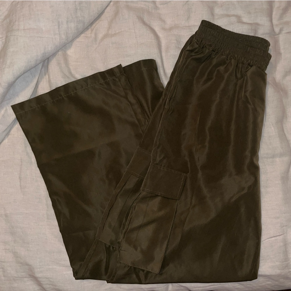 Silky Cargo Pants
